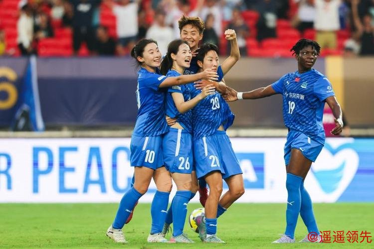 武汉女足在女足冠军杯预选轮中击败奥克兰联