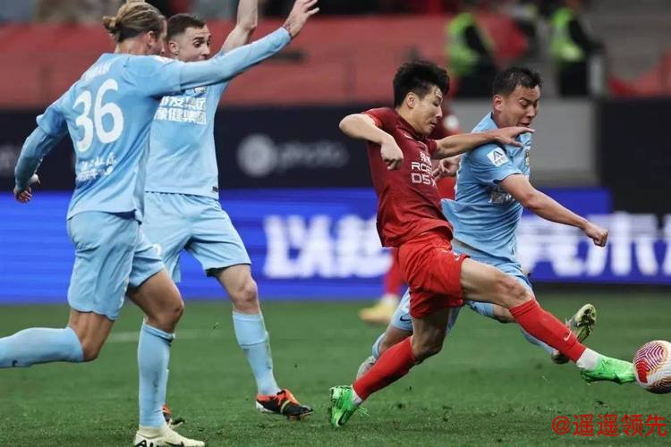 武磊张琳芃巴尔加斯破门 上海海港3-1战胜河南队